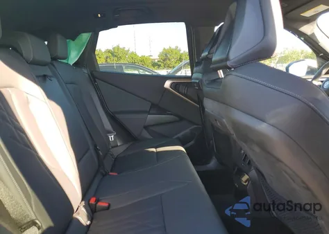 2025 BMW X3 30 xDrive из США, поврежденный, VIN 5UX53GP06S9001713